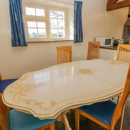 Rainbow Cottage, Kirkby Stephen *