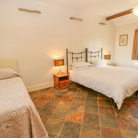 Rainbow Cottage, Kirkby Stephen *