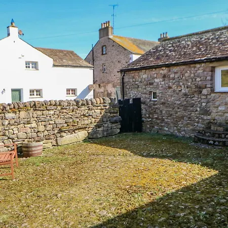 Rainbow Cottage, Kirkby Stephen Holiday home